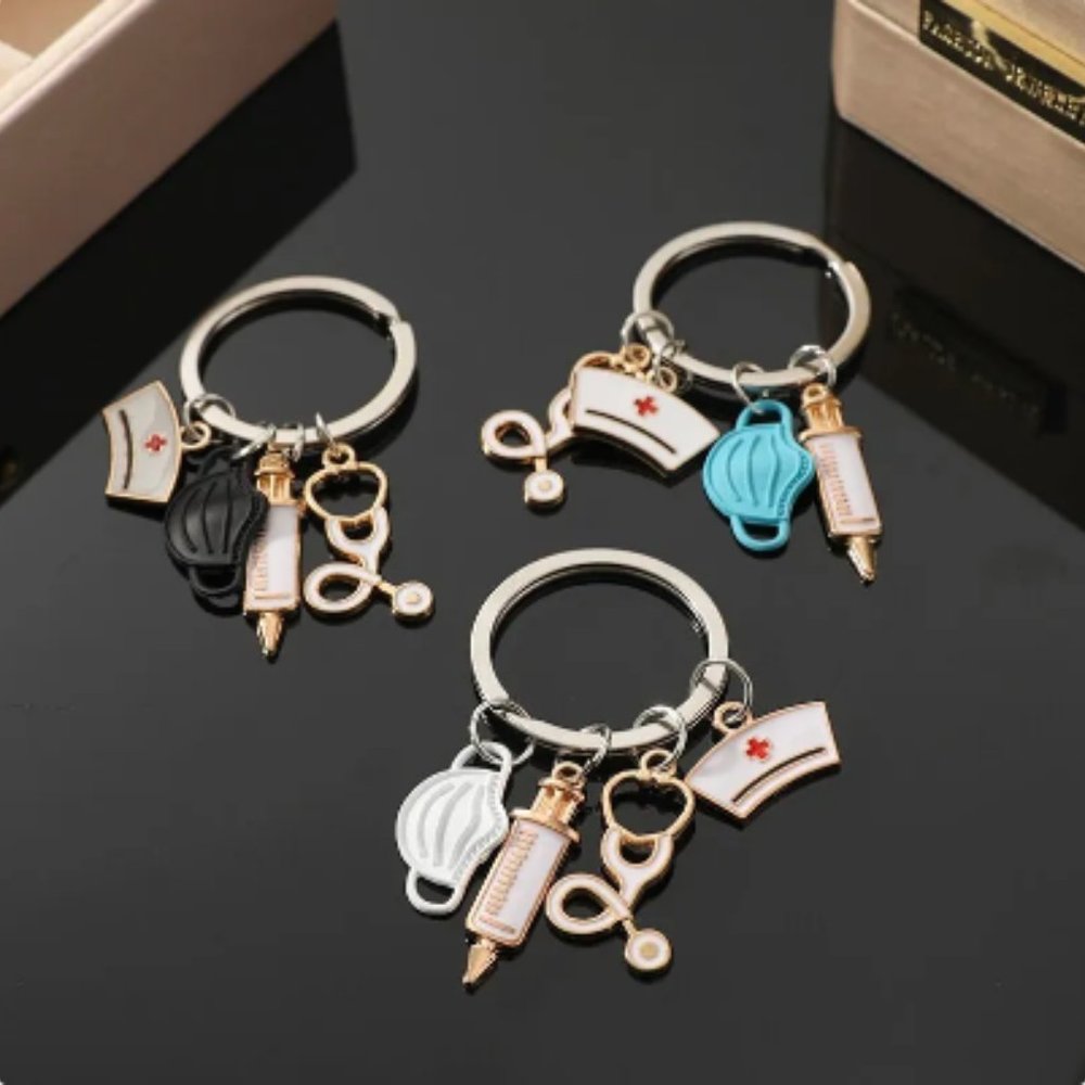 🍏50% OFF/3+...Nurse Keychain